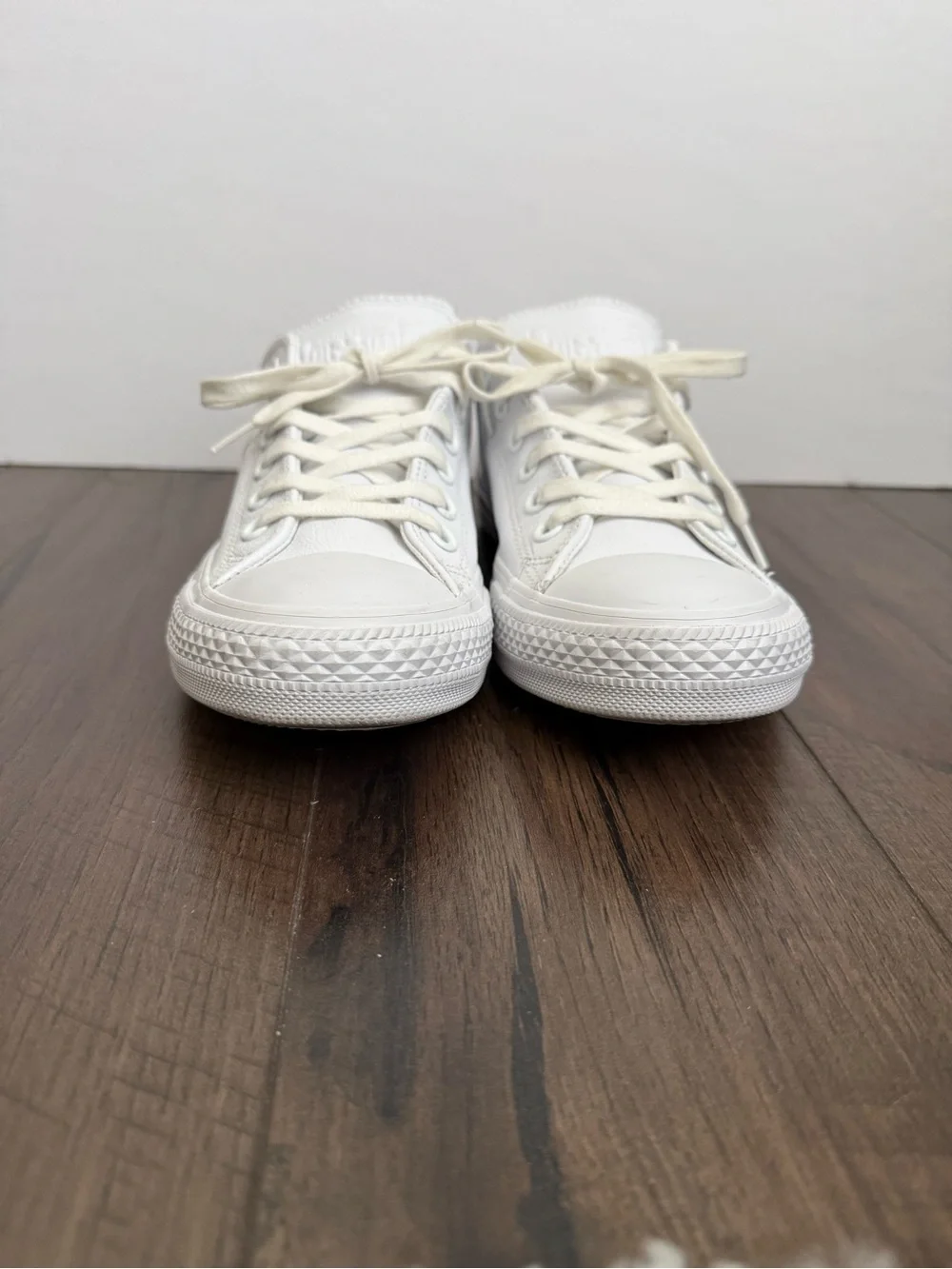 Converse All Star Madison White Low Top Leather Sneakers Size 8 - Picture 4 of 9